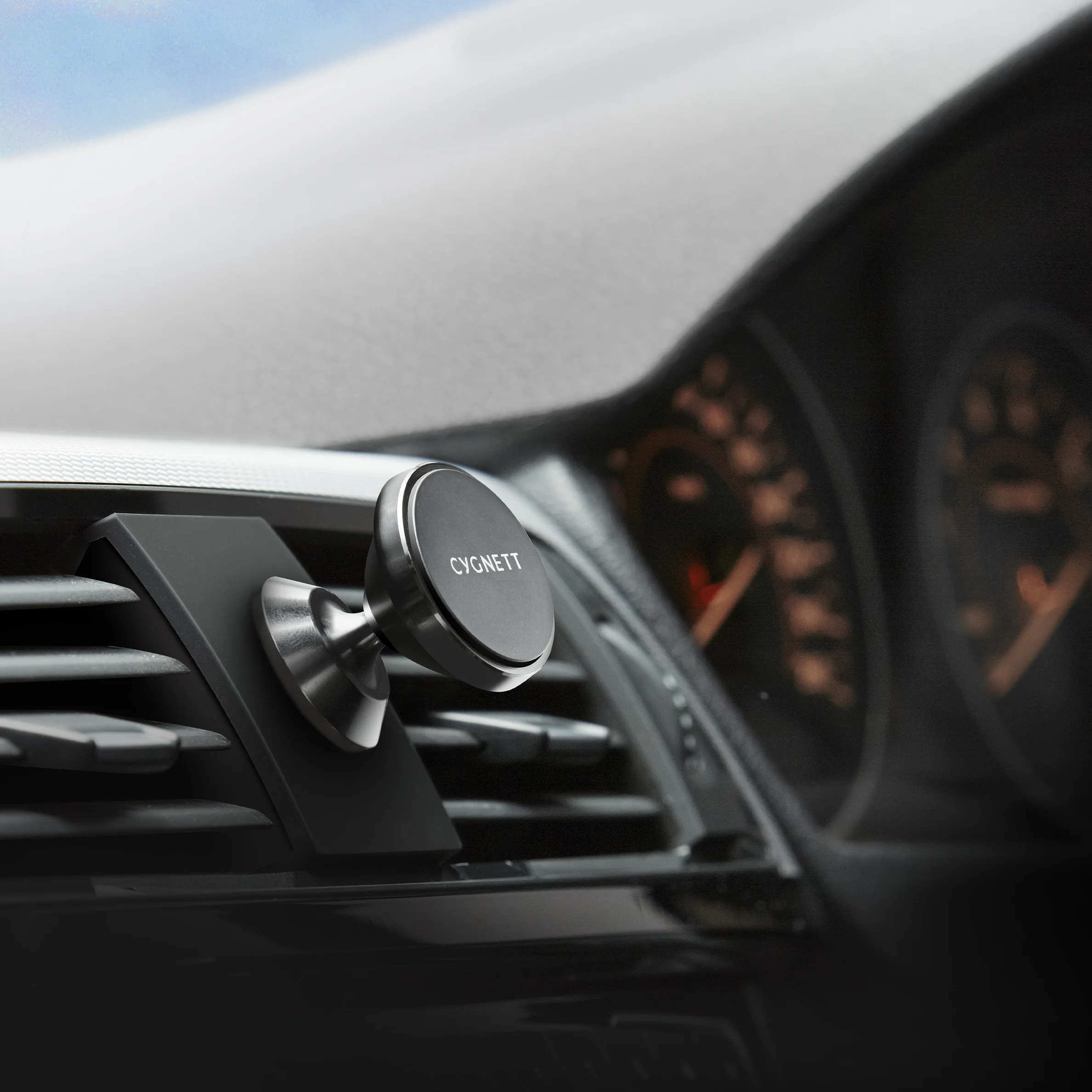 Magnetic Car Dash and Window Mount - Image 2